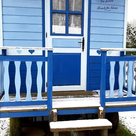 Charming Caravan Near Hamois With Garden Prázdninový dům Scy