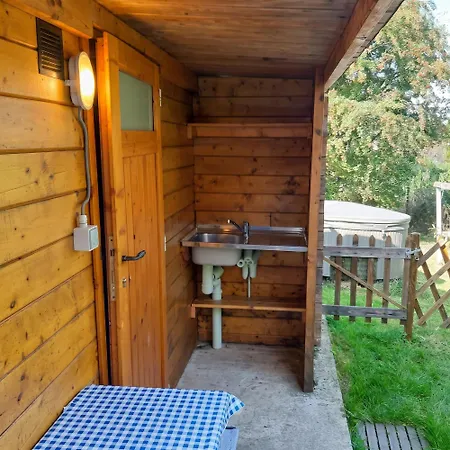 Charming Caravan Near Hamois With Garden Scy