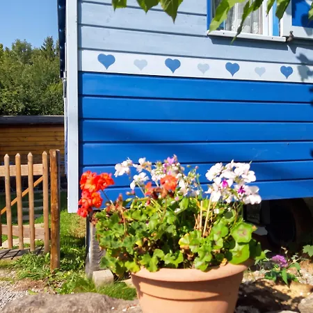 Charming Caravan Near Hamois With Garden